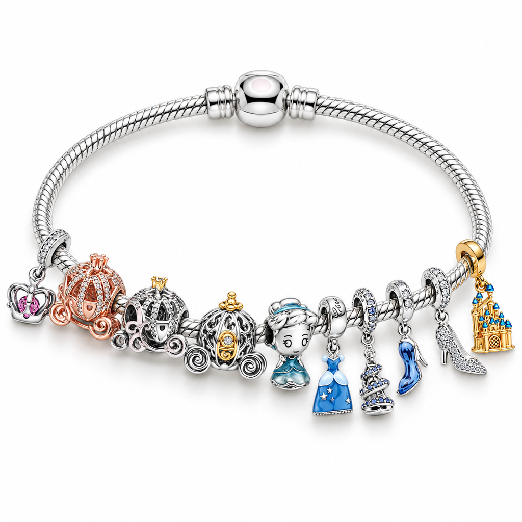 Pulsera completa con combinación de carruajes, vestido, zapatillas y castillo sobre fondo blanco; piezas vendidas por separado.