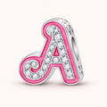 Charm letra A modelo rosa