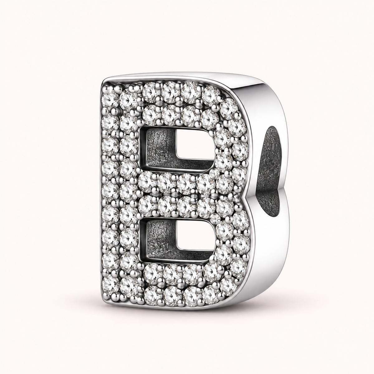 Charm letra B modelo circonias