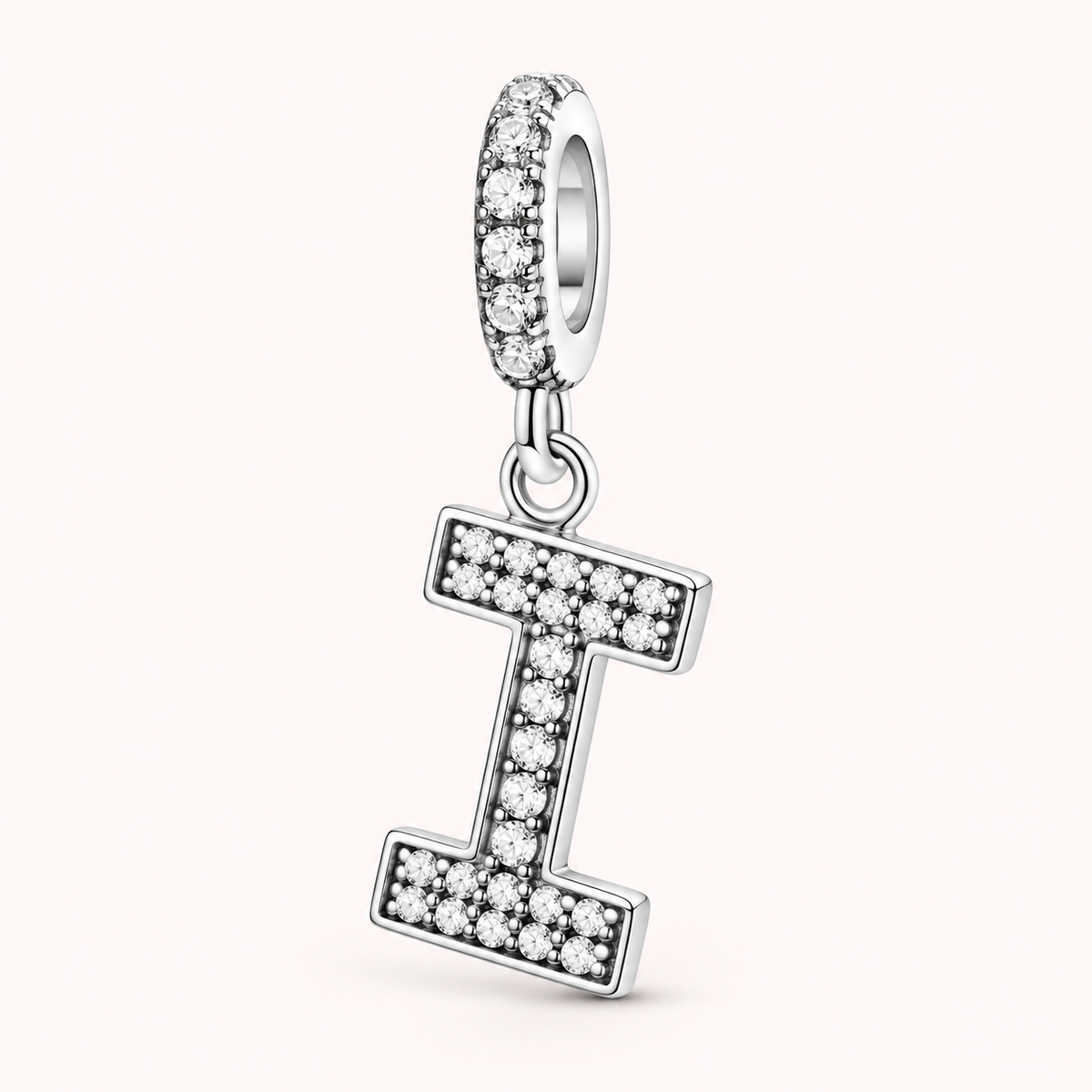 Charm letra I modelo colgante