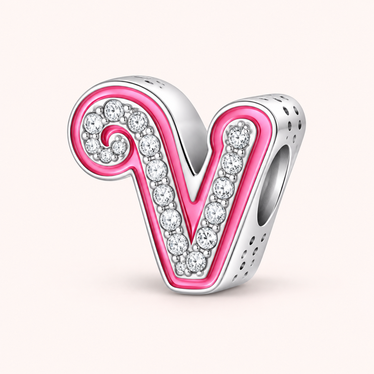 Charm letra V modelo rosa