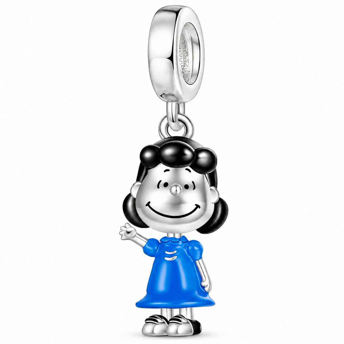 Diseño 911: Lucy con vestido azul